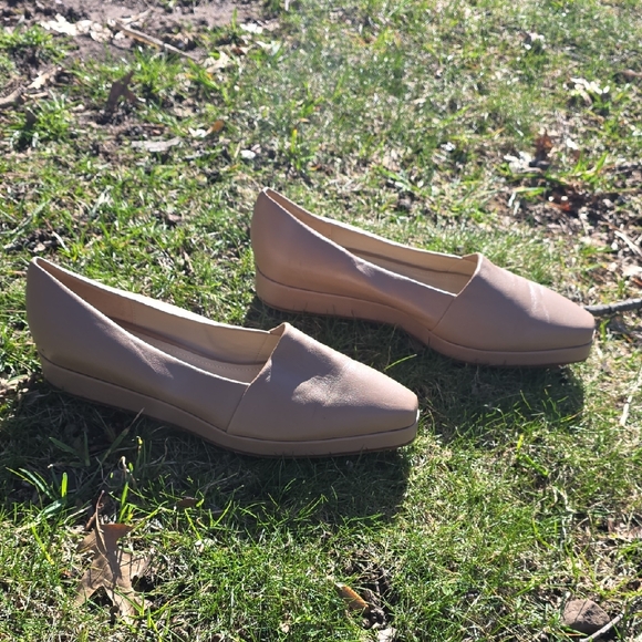 Theory Shoes - Theory Women's Blush Slip-On Loafers